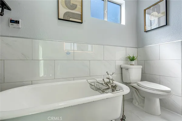 $1,049,000 | 1381 West Summerland Avenue, San Pedro, CA 90732