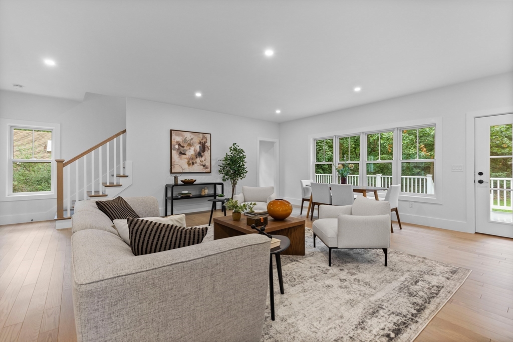 33 Smith Road Hingham, MA 02043 - Photo 13 of 37