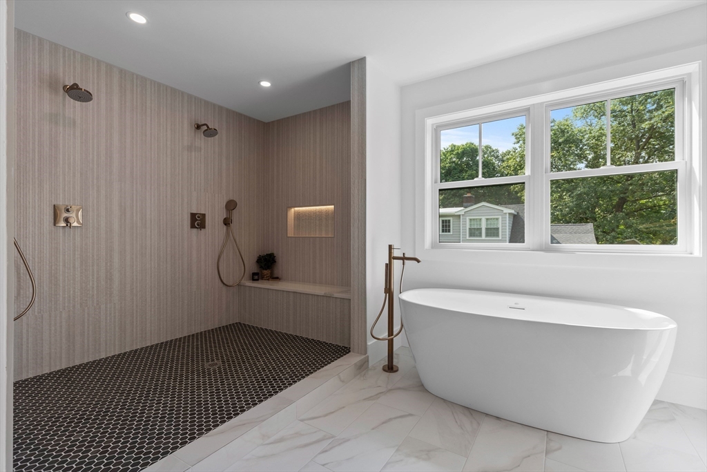 33 Smith Road Hingham, MA 02043 - Photo 23 of 37