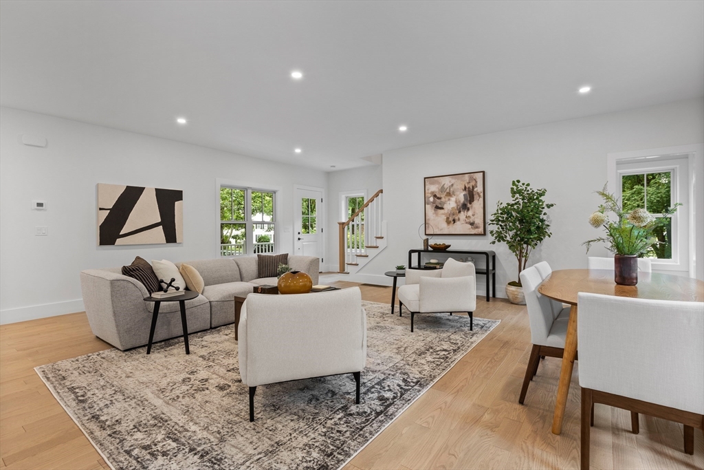 33 Smith Road Hingham, MA 02043 - Photo 7 of 37