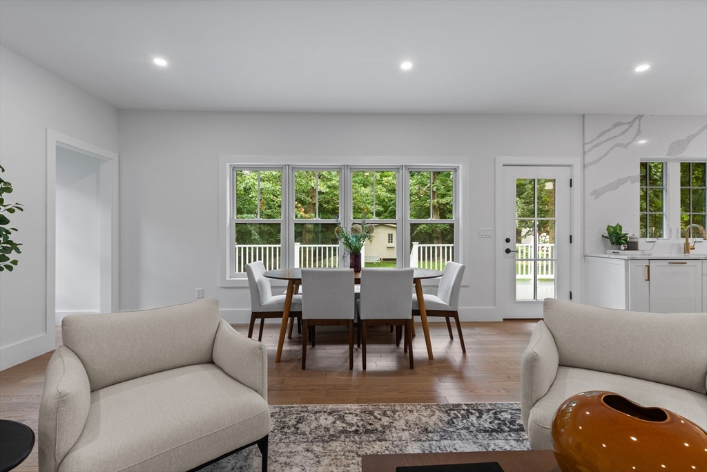 33 Smith Road Hingham, MA 02043 - Photo 10 of 37