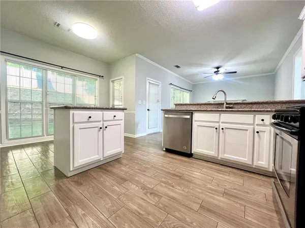 $2,400 | 652 Overlook Wood Way Northwest, Lawrenceville, GA 30043