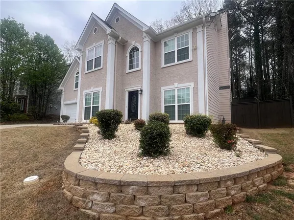 $2,400 | 652 Overlook Wood Way Northwest, Lawrenceville, GA 30043