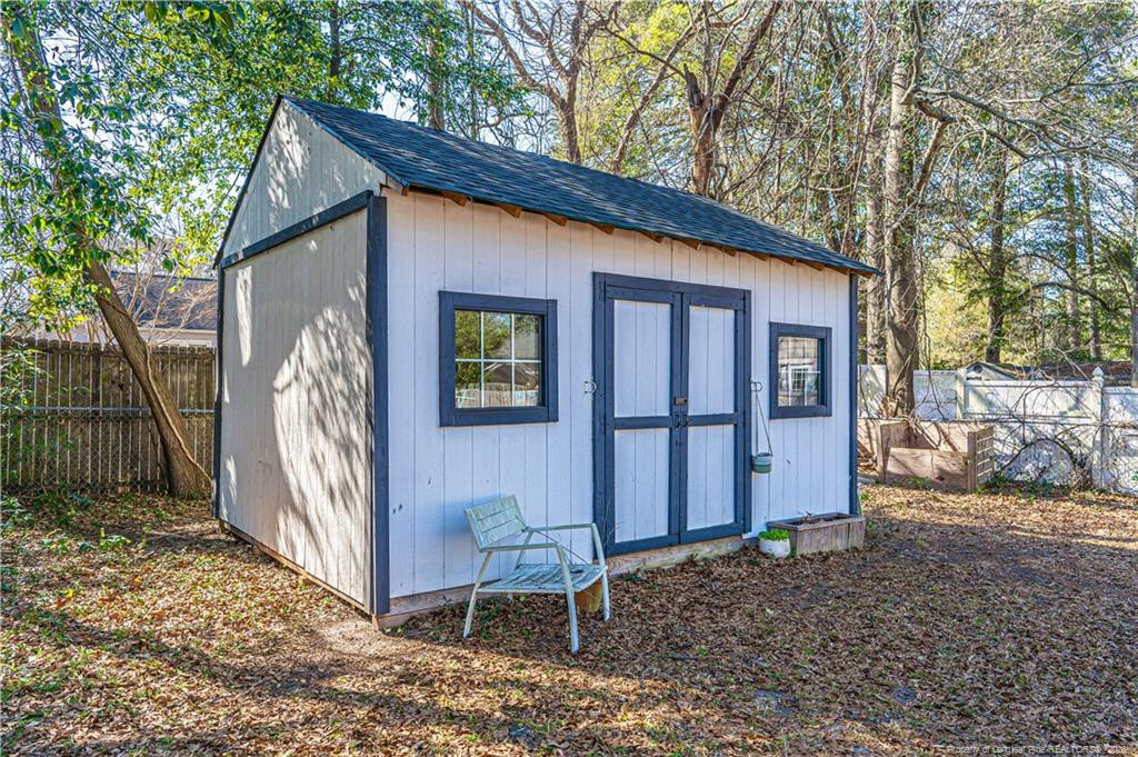 1011 Anarine Road Fayetteville, NC 28303 - Photo 15 of 21