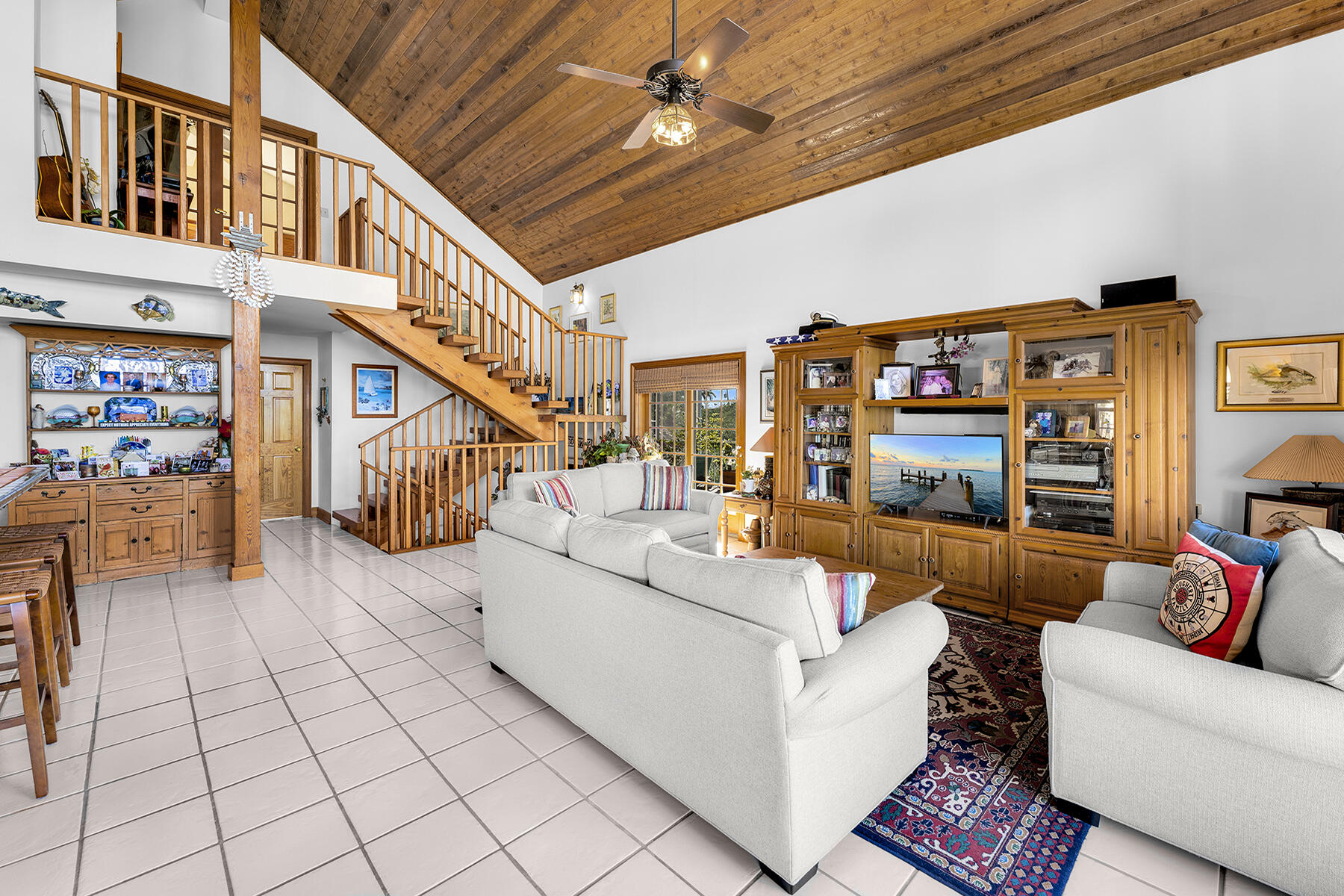 81 Mutiny Place Key Largo, FL 33037 - Photo 21 of 93 View of huge living area