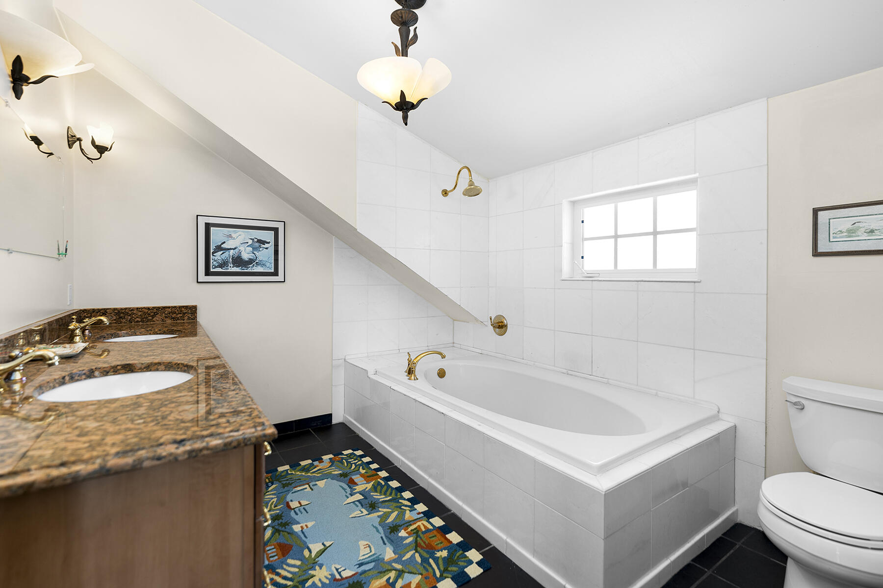 81 Mutiny Place Key Largo, FL 33037 - Photo 31 of 93 Bright and light master suite