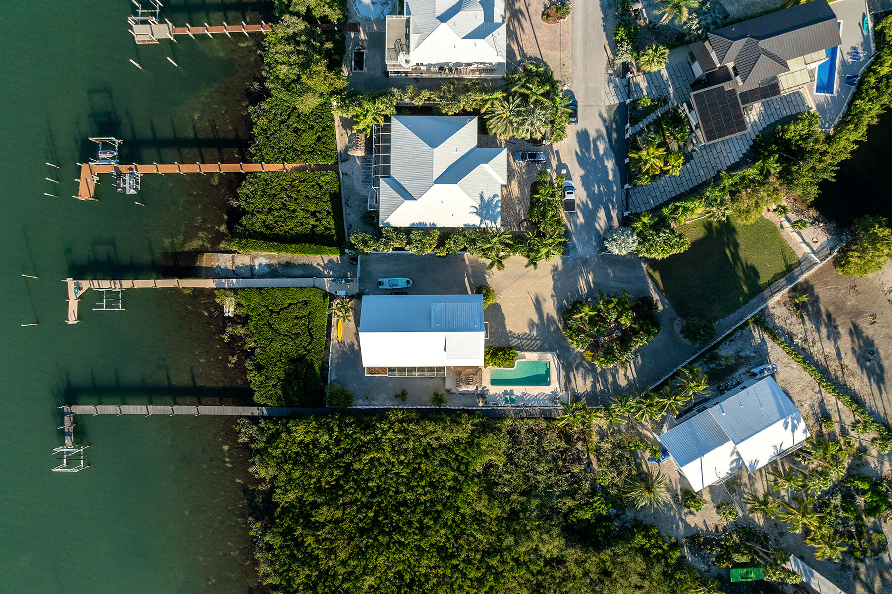 81 Mutiny Place Key Largo, FL 33037 - Photo 65 of 93 81 Mutiny Pl_1oakstudiosdrone-7