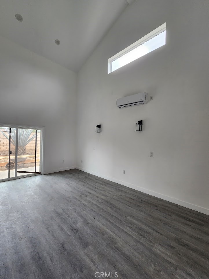 810 Quarry Street, Unit 3 Corona, CA 92879 - Photo 3 of 7