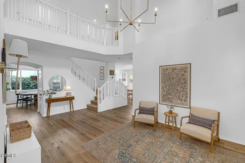 $1,098,000 | 28067 Liana Lane, Valencia, CA 91354
