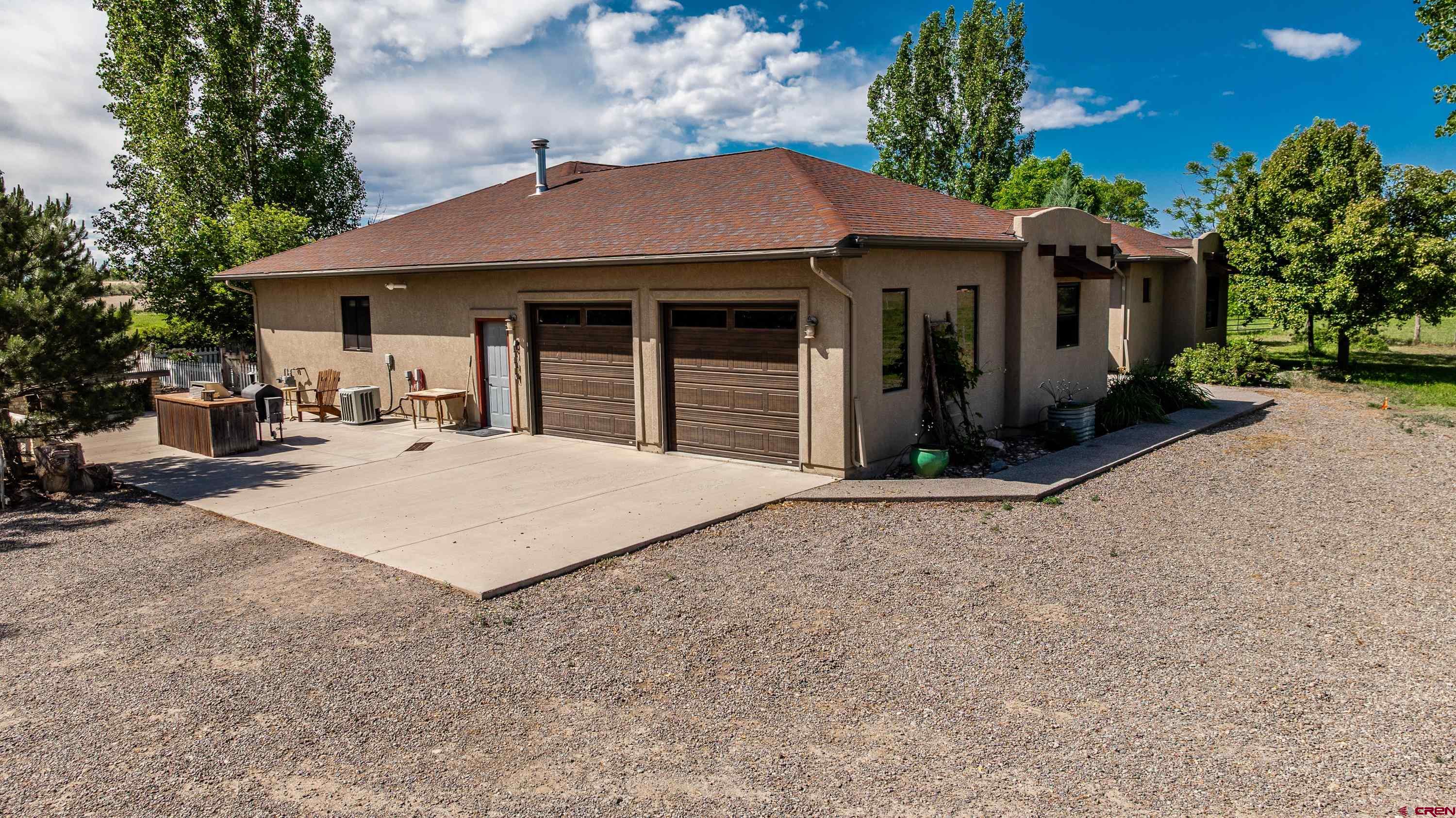 5184 6000th Road Olathe, CO 81425 - Photo 3 of 44