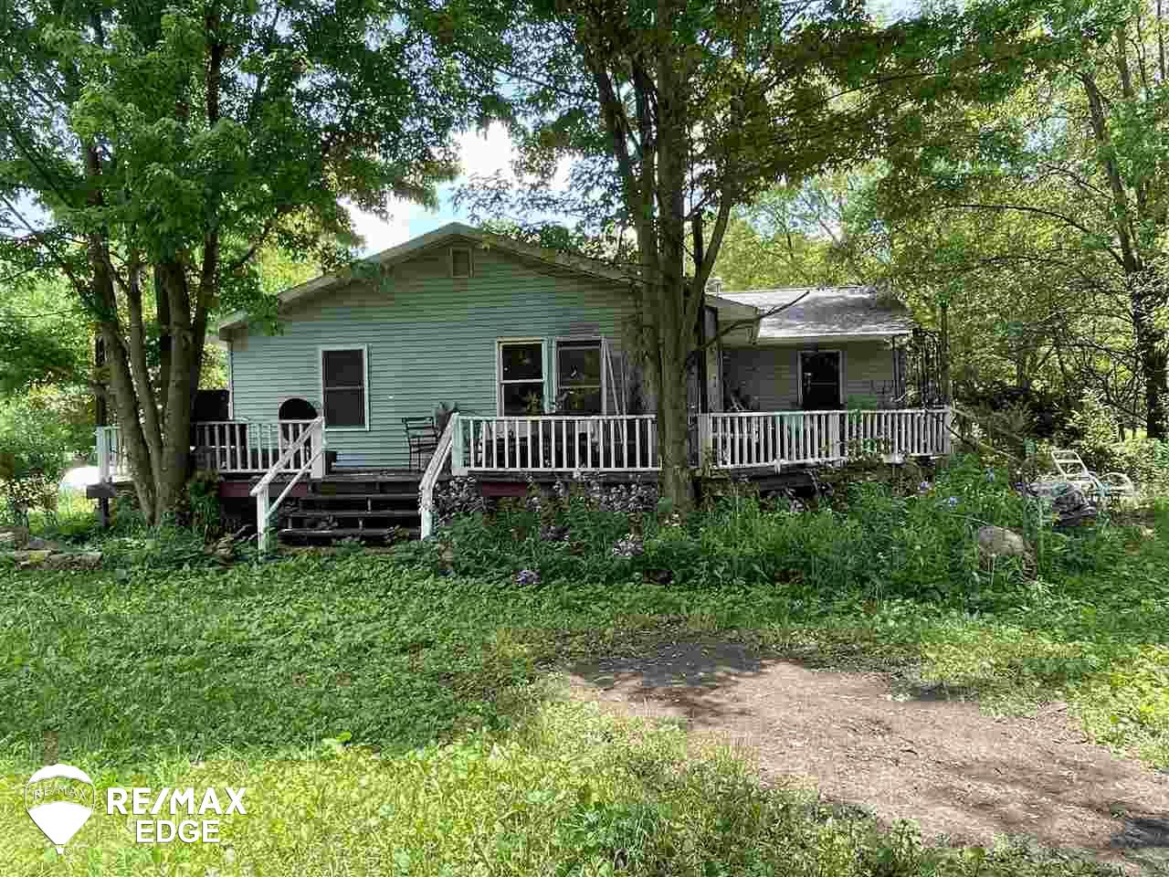 4319 Catlin Road Columbiaville, MI 48421 - Photo 1 of 46 50076350.JPG
