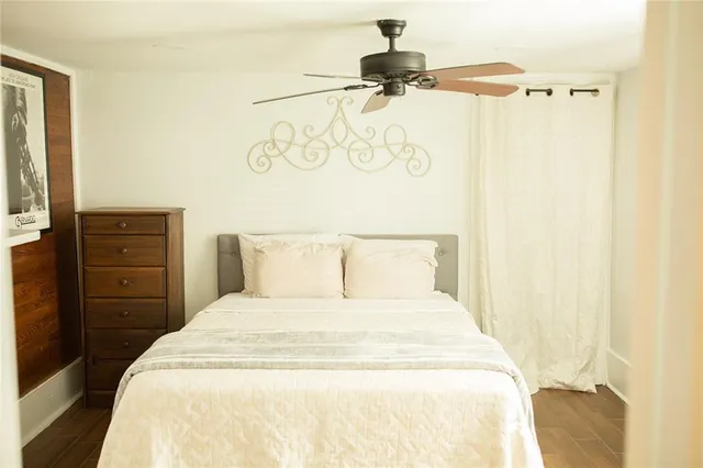 $1,250 | 800 Valence Street, Unit A, New Orleans, LA 70115