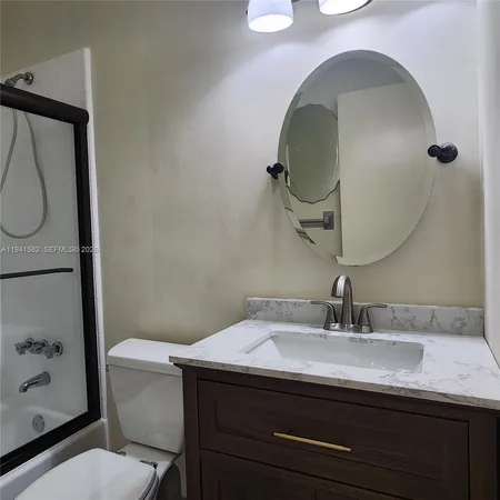 $195,000 | 2170 Northeast 51st Court, Unit B23, Fort Lauderdale, FL 33308