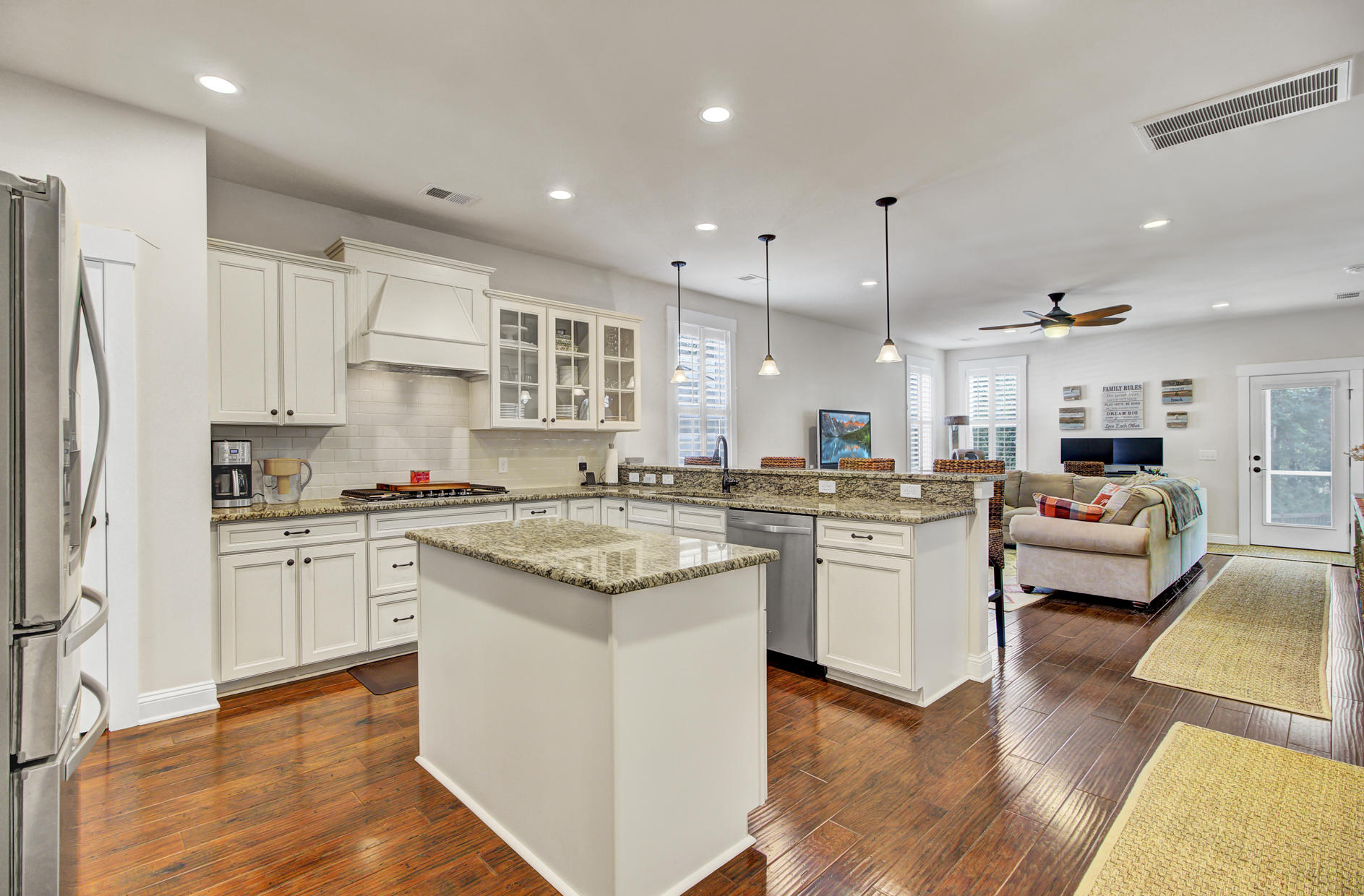 2690 Rutherford Way Charleston, SC 29414 - Photo 13 of 56 15
