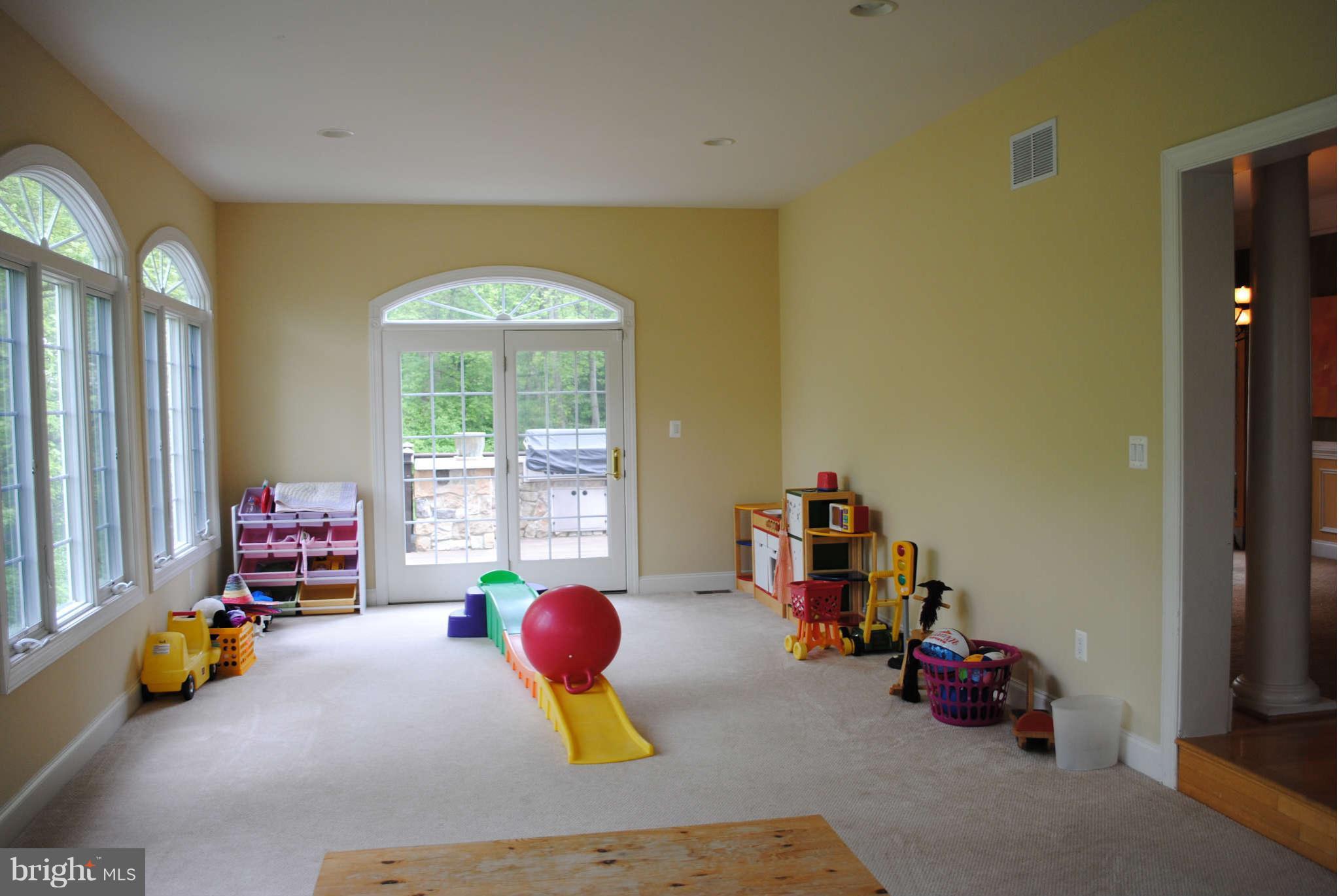 104 Hunts Bluff Road Sparks, MD 21152 - Photo 9 of 30 Interior (General)