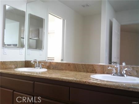 68380 Risueno Road Cathedral City, CA 92234 - Photo 14 of 25 Main Bathroom