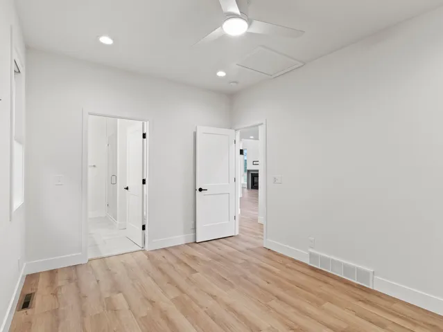 $749,900 | 4192 Lk Vista Boulevard, Oak Creek, WI 53154