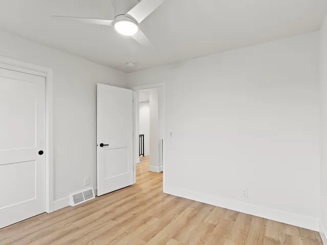 $749,900 | 4192 Lk Vista Boulevard, Oak Creek, WI 53154