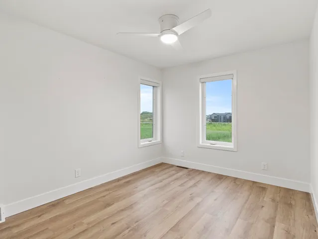 $749,900 | 4192 Lk Vista Boulevard, Oak Creek, WI 53154