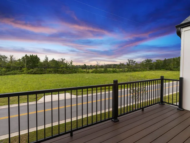 $749,900 | 4192 Lk Vista Boulevard, Oak Creek, WI 53154