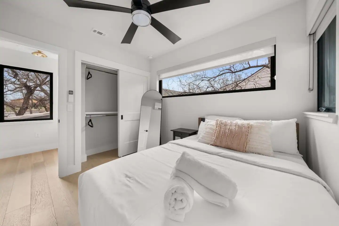 2311 East 8th Street, Unit 2 Austin, TX 78702 - Photo 19 of 37