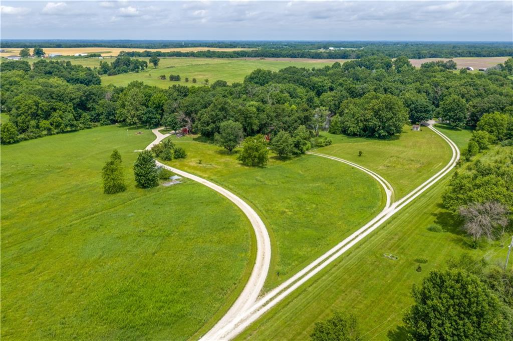 1017 Northeast 250 Road Knob Noster, MO 65336 - Photo 37 of 80