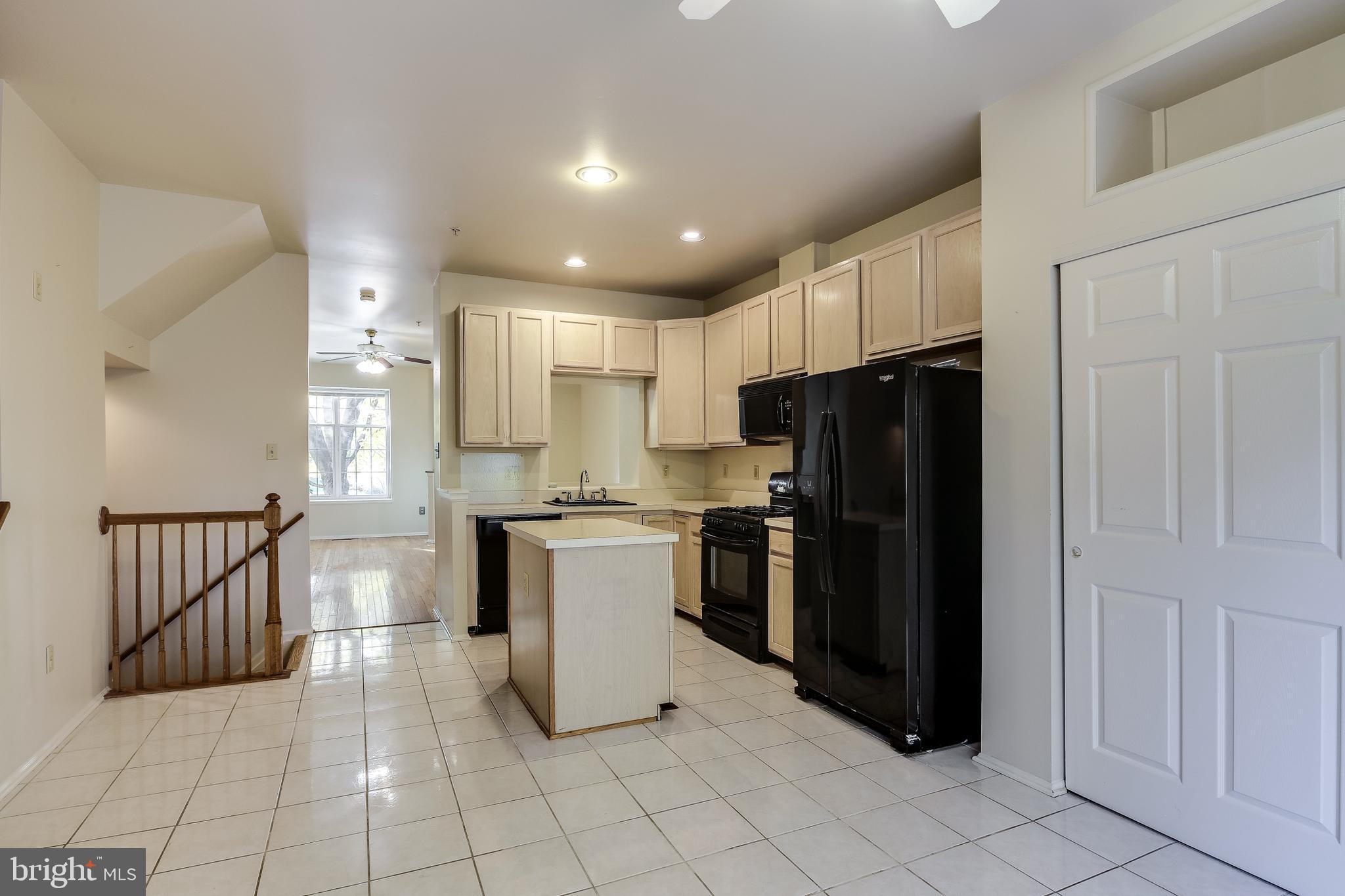 6347 Wind Rider Way Columbia, MD 21045 - Photo 11 of 36 LOTS OF STORAGE