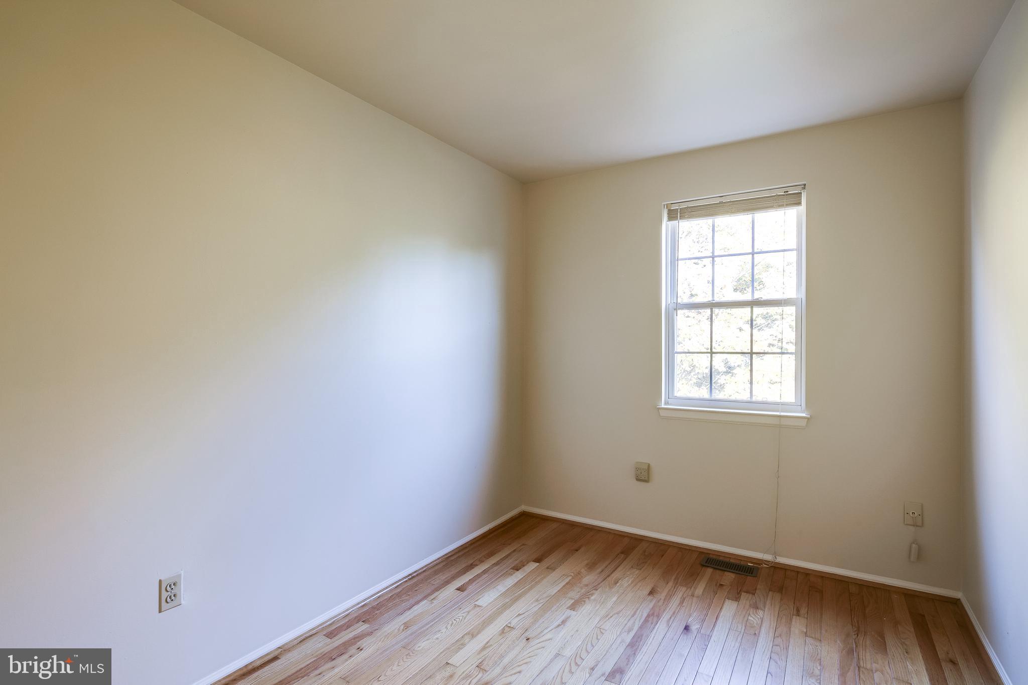 6347 Wind Rider Way Columbia, MD 21045 - Photo 17 of 36 BEDROMM #3 WITH HARDWOODS