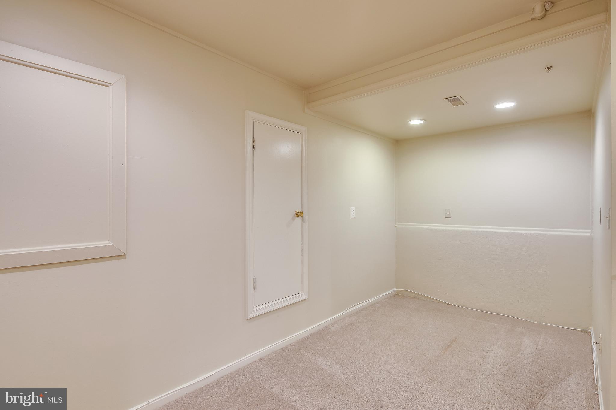 6347 Wind Rider Way Columbia, MD 21045 - Photo 24 of 36