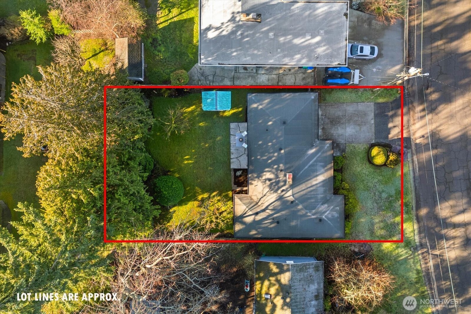 323 Northwest 202nd Street Shoreline, WA 98177 - Photo 26 of 31