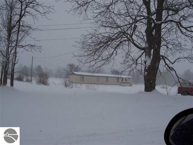 9368 Innis Road Northeast Alden, MI 49612 - Photo 1 of 7 1673132.JPG