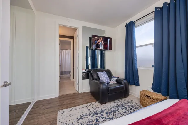 a close up of a street sign