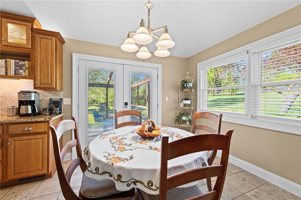 17307 East Courtney Atherton Road Independence, MO 64058 - Photo 42 of 86