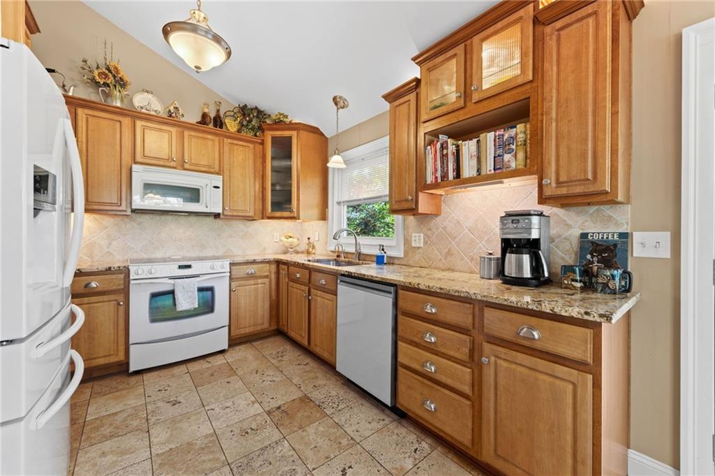 17307 East Courtney Atherton Road Independence, MO 64058 - Photo 44 of 86