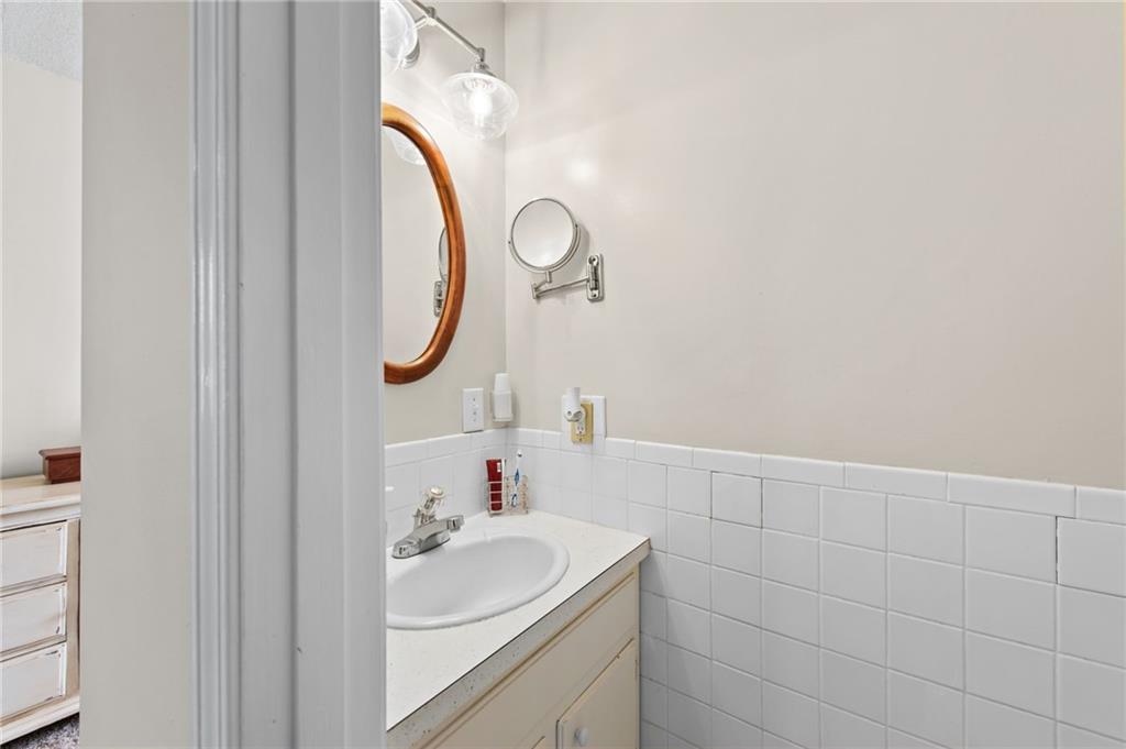 17307 East Courtney Atherton Road Independence, MO 64058 - Photo 48 of 86