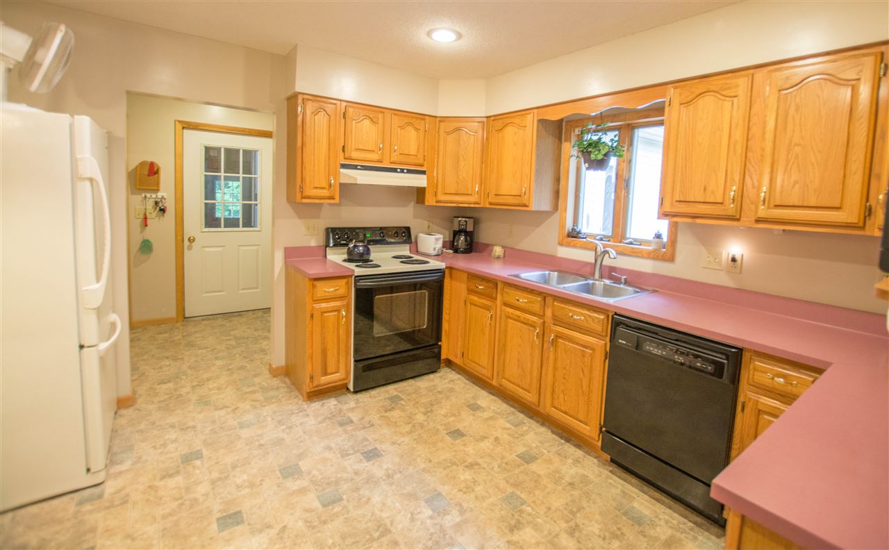 23 Meadow Road Fairfax, VT 05454 - Photo 8 of 33 Gallery Image 8