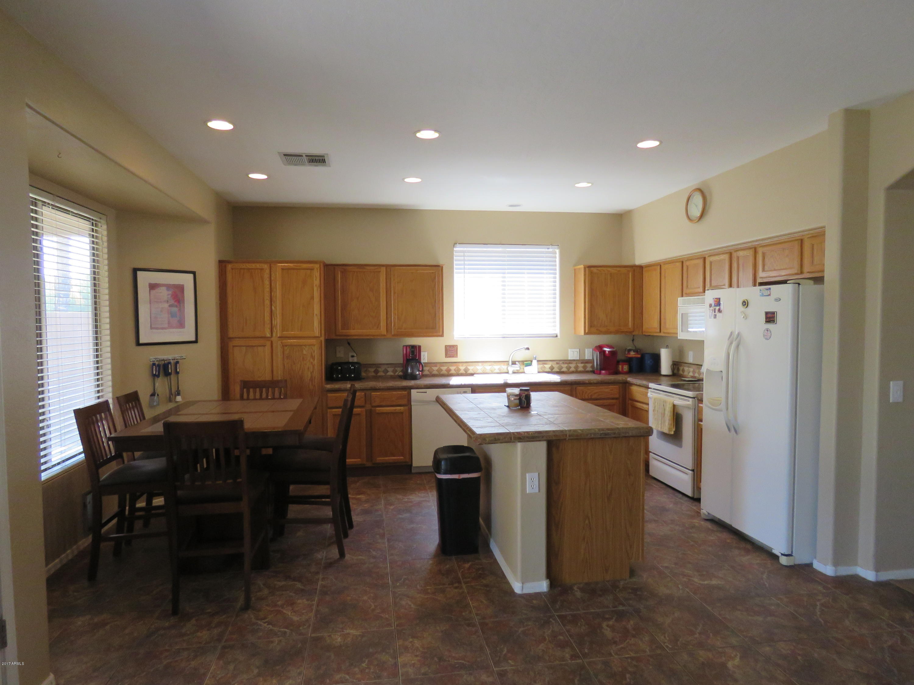 3340 East Hampton Court Gilbert, AZ 85295 - Photo 2 of 21 IMG_1588