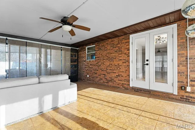 $300,000 | 313 Big Bend Boulevard, Swansea, IL 62226