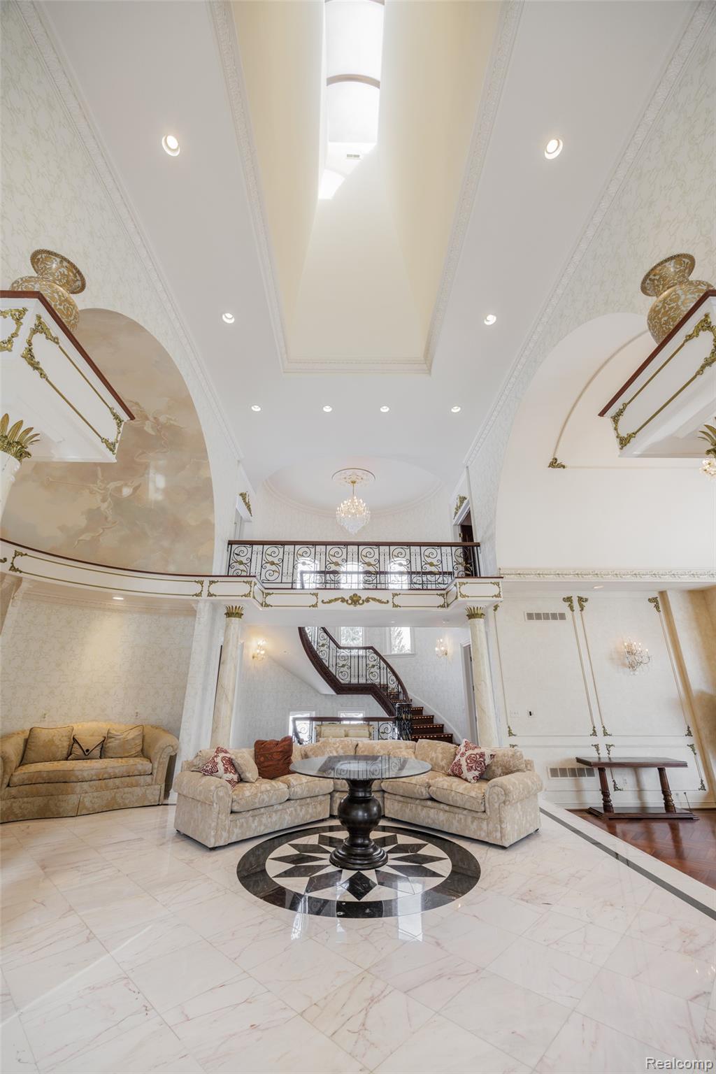 5165 Abbey Drive Rochester, MI 48306 - Photo 18 of 66 1565 Abbey Rd-12.jpg