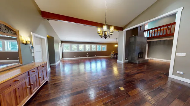 $750,000 | 3S791 Terrace Drive, North Aurora, IL 60542