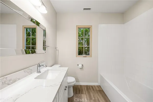 $1,720,000 | 40 Bianco, Irvine, CA 92618