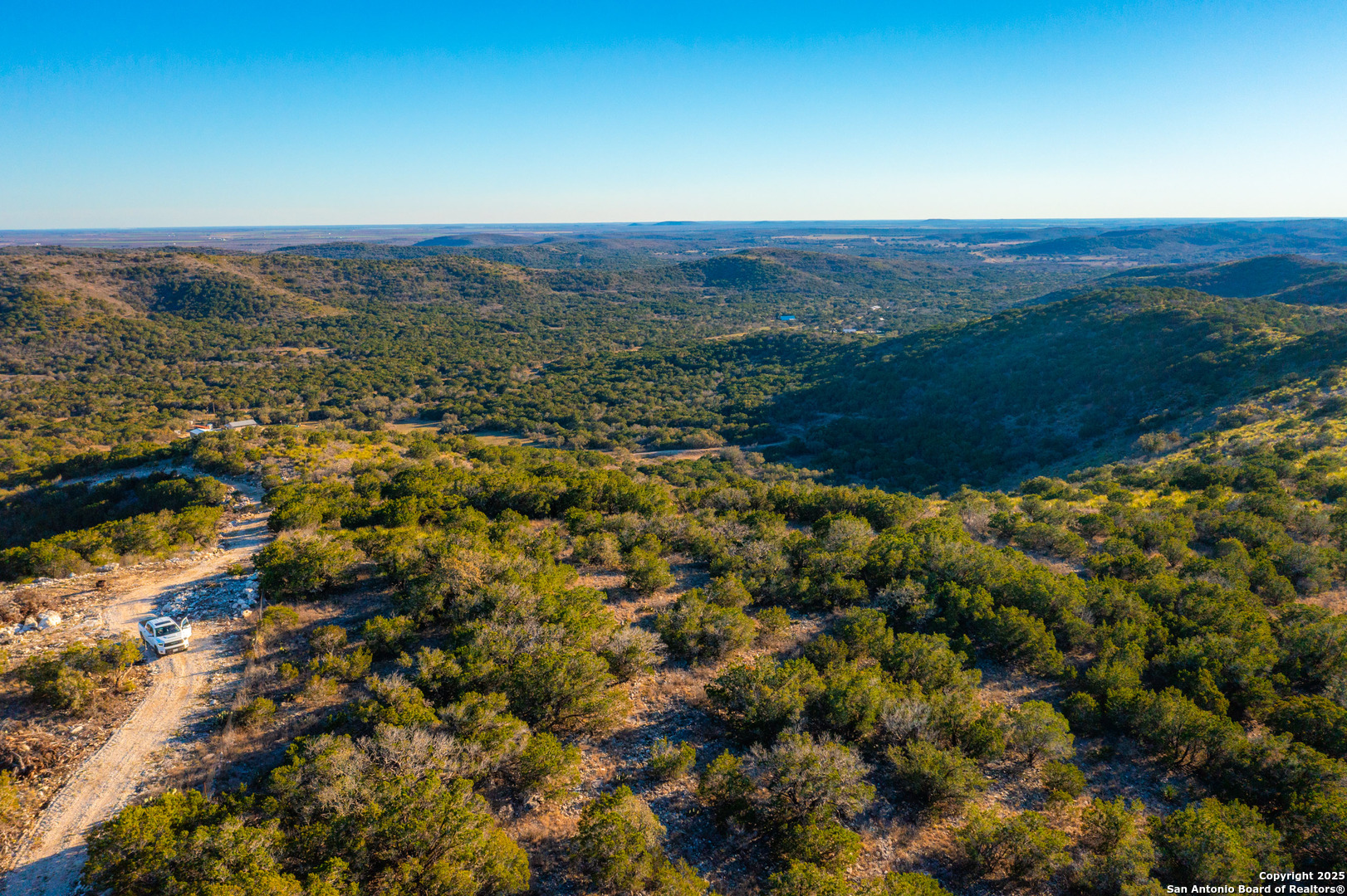 1659 Mesa Verde Sabinal, TX 78881 - Photo 20 of 38 a view of city and ocean