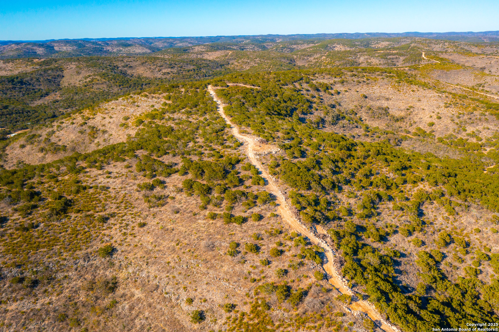 1659 Mesa Verde Sabinal, TX 78881 - Photo 21 of 38 a view of city and ocean