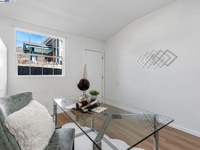 $699,000 | 2801 38th Avenue, Oakland, CA 94619