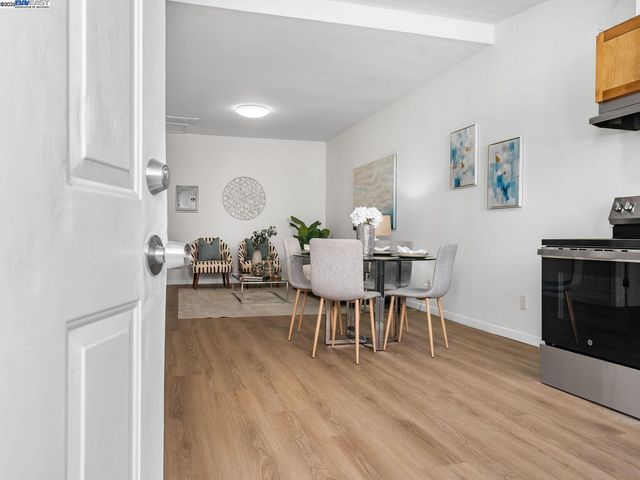 $699,000 | 2801 38th Avenue, Oakland, CA 94619