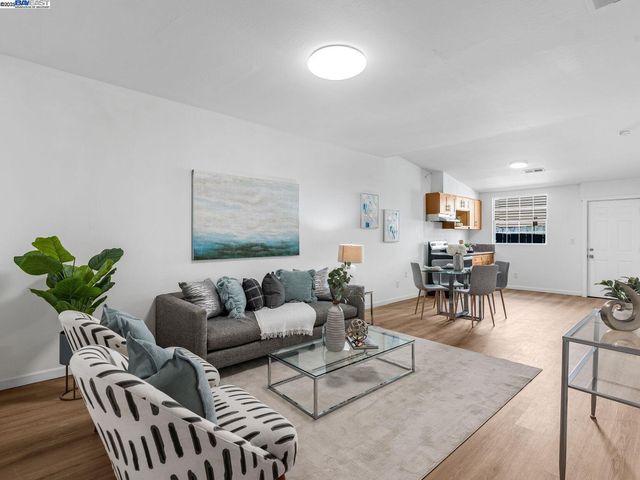 $699,000 | 2801 38th Avenue, Oakland, CA 94619