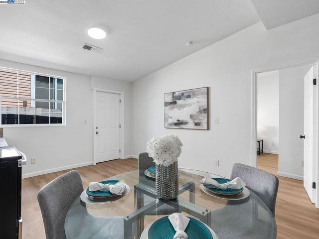 $699,000 | 2801 38th Avenue, Oakland, CA 94619