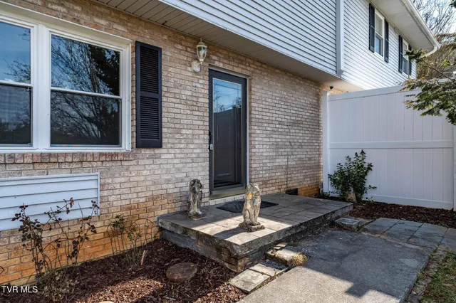 $1,550 | 512 Jena Beth Drive, Elizabethton, TN 37643