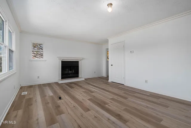 $1,550 | 512 Jena Beth Drive, Elizabethton, TN 37643