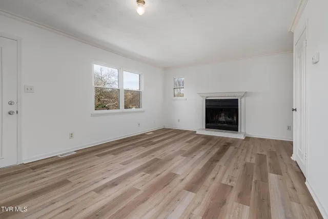 $1,550 | 512 Jena Beth Drive, Elizabethton, TN 37643